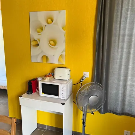 Rosy Apartment